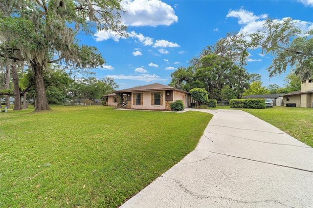 1140 NE 20TH AVENUE, Ocala, FL 34470