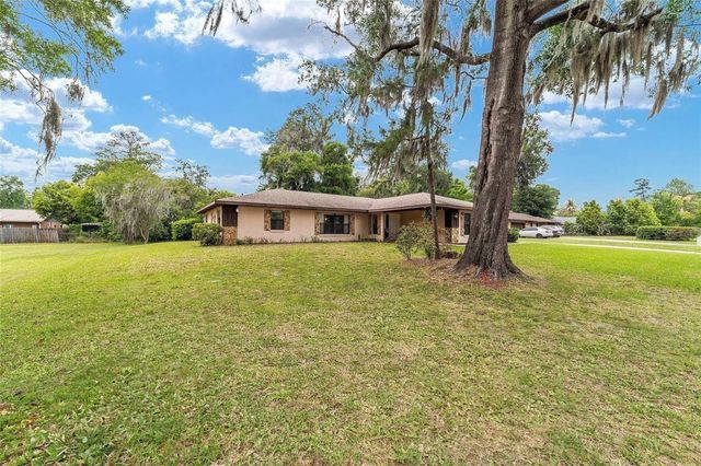 1140 NE 20TH AVENUE, Ocala, FL 34470