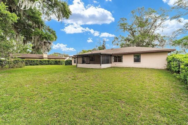 1140 NE 20TH AVENUE, Ocala, FL 34470