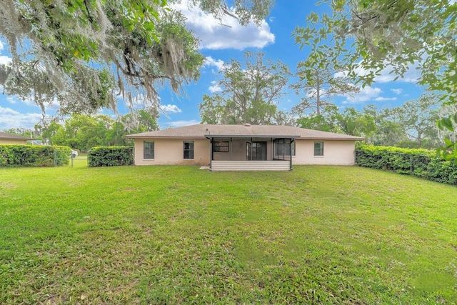 1140 NE 20TH AVENUE, Ocala, FL 34470