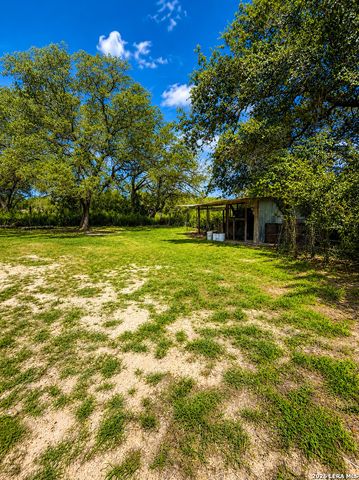 24217 S US Highway 281, San Antonio, TX 78264