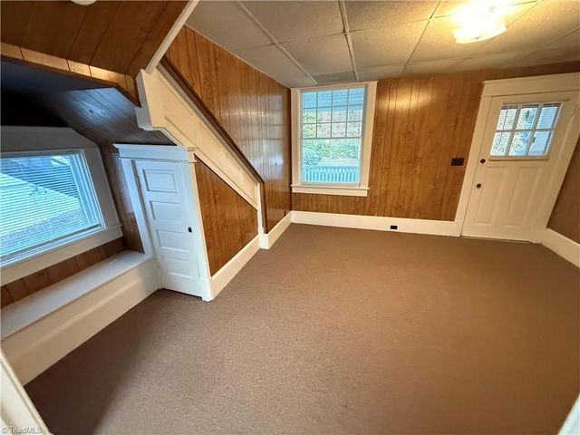 124 Taylor Street 2, Winston-salem, NC 27101