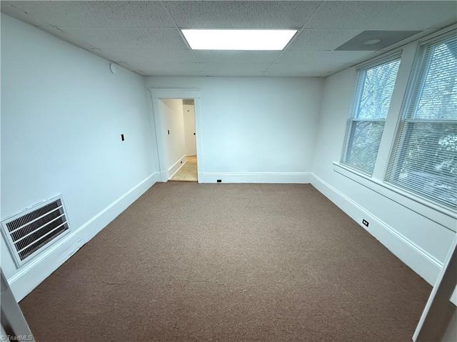 124 Taylor Street 2, Winston-salem, NC 27101