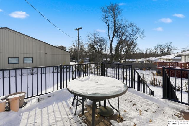 8609 Park View Boulevard, La Vista, NE 68128