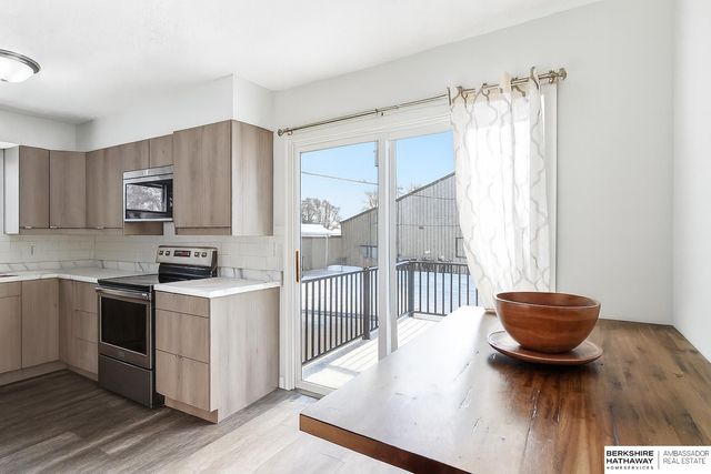 8609 Park View Boulevard, La Vista, NE 68128