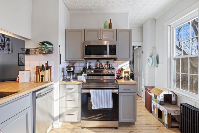 16 Springfield Court, Rochester, NH 03867