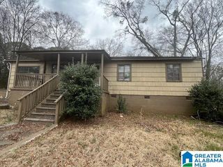 700 22ND TERRACE NE, Center Point, AL 35215