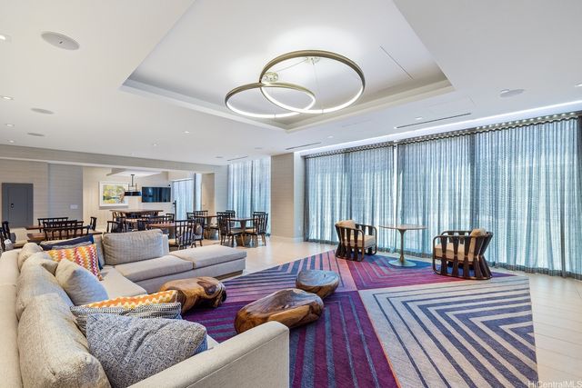 629 Keeaumoku Street 2108, Honolulu, HI 96814