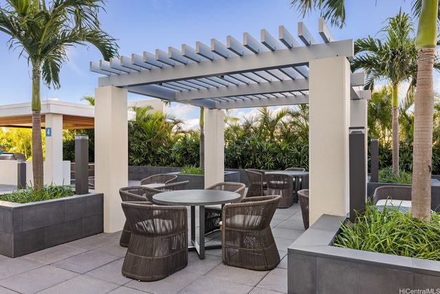 629 Keeaumoku Street 2108, Honolulu, HI 96814