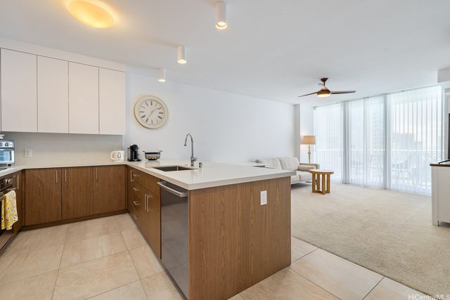 629 Keeaumoku Street 2108, Honolulu, HI 96814