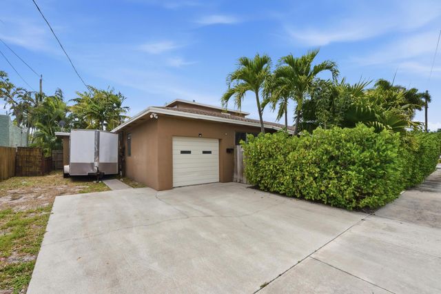 303 Cornell Drive, Lake Worth Beach, FL 33460