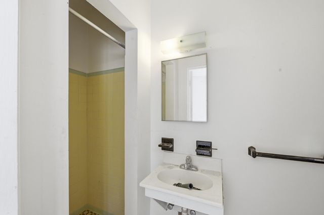 303 Cornell Drive, Lake Worth Beach, FL 33460