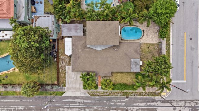 303 Cornell Drive, Lake Worth Beach, FL 33460
