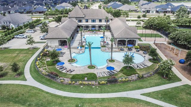 18819 Halter Meadow Trail, Tomball, TX 77377