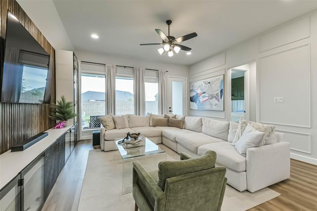 18819 Halter Meadow Trail, Tomball, TX 77377