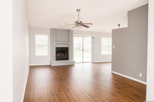 8419 Tiguex, Universal City, TX 78148