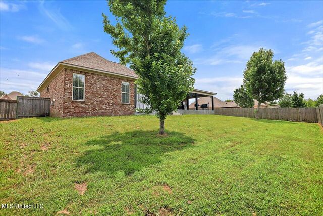 153 Hampton Hills Boulevard, Canton, MS 39046
