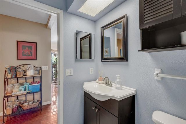 222 GLENWOOD AVENUE, Osprey, FL 34229