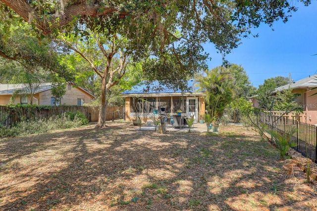 222 GLENWOOD AVENUE, Osprey, FL 34229