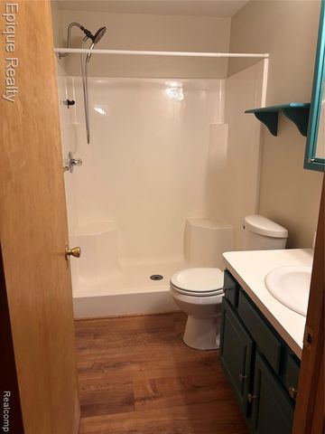 204 Marigold Circle, Westland, MI 48185