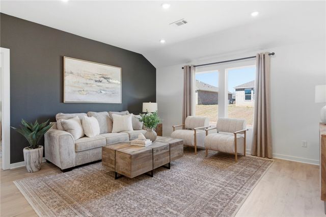 3100 Rosalee Lane, Centerton, AR 72736