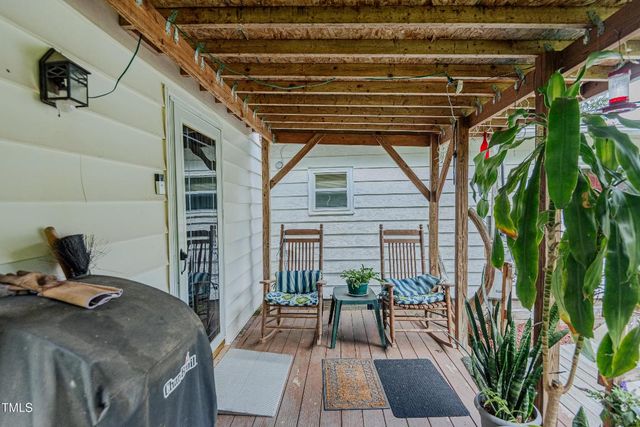 6869 87, Graham, NC 27253