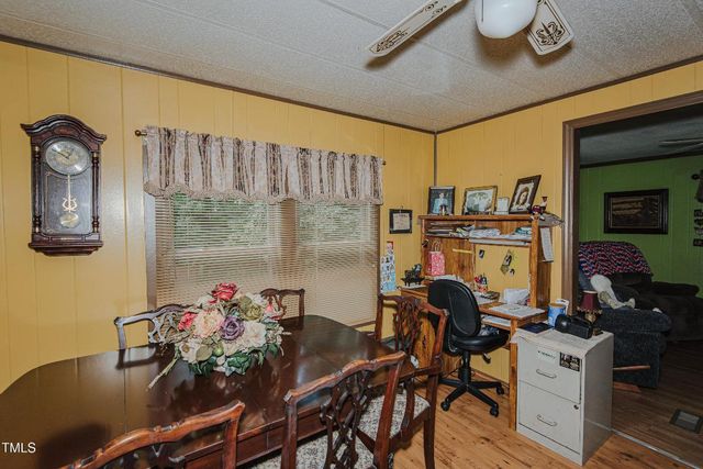 6869 87, Graham, NC 27253