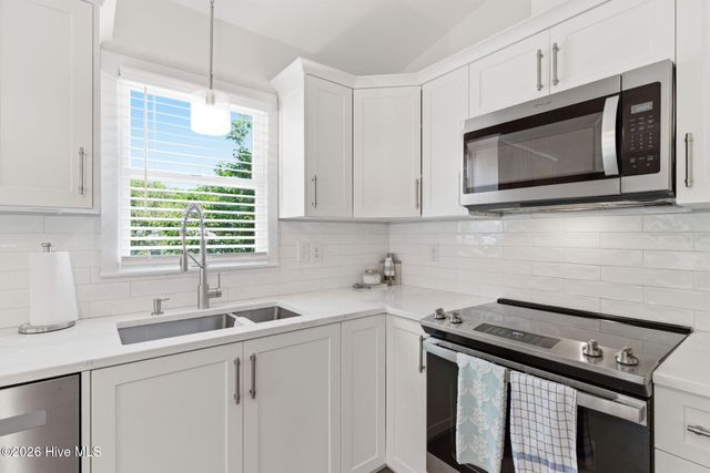 230 NE 45th Street, Oak Island, NC 28465