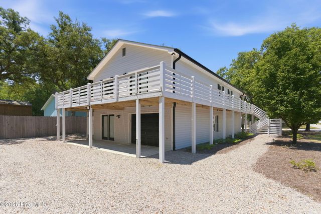 230 NE 45th Street, Oak Island, NC 28465