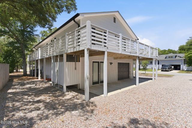 230 NE 45th Street, Oak Island, NC 28465