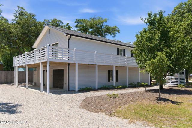 230 NE 45th Street, Oak Island, NC 28465