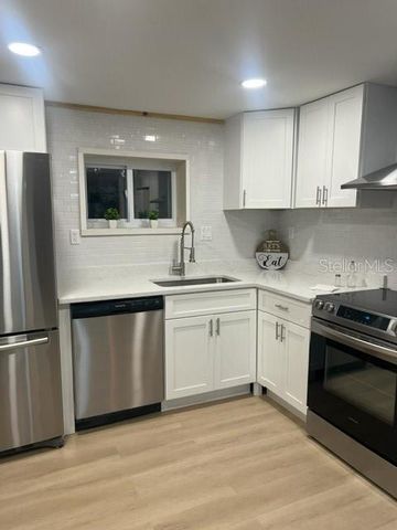 27614 JEAN AVENUE, Paisley, FL 32767