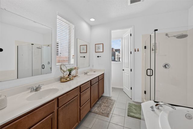4925 Venado Peak, Santa Fe, NM 87507