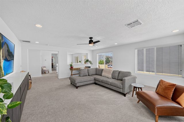 4925 Venado Peak, Santa Fe, NM 87507