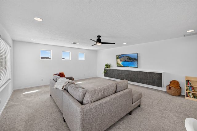 4925 Venado Peak, Santa Fe, NM 87507