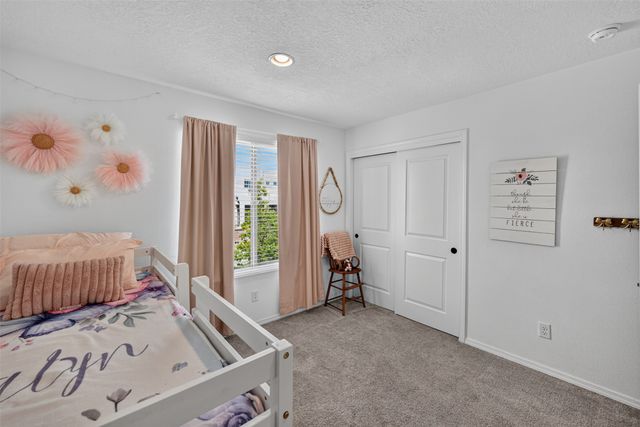 4925 Venado Peak, Santa Fe, NM 87507