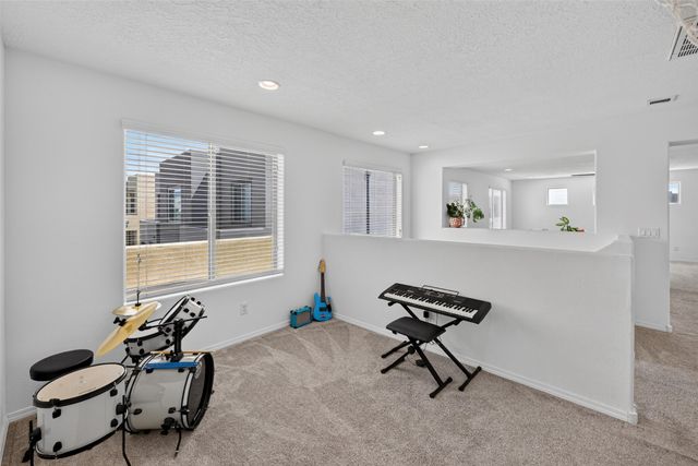 4925 Venado Peak, Santa Fe, NM 87507