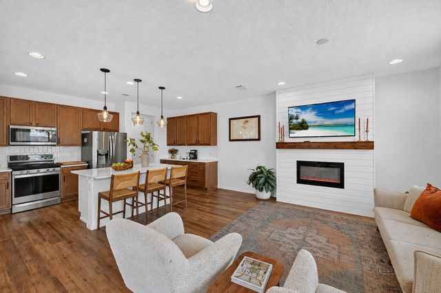 4925 Venado Peak, Santa Fe, NM 87507