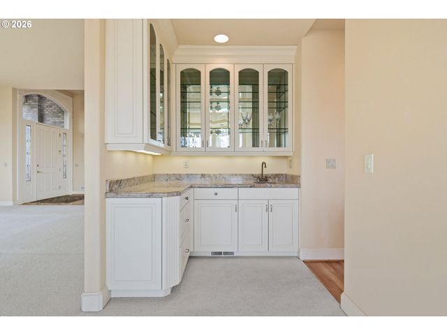 11719 Se SOLOMON Ct, Happy Valley, OR 97086