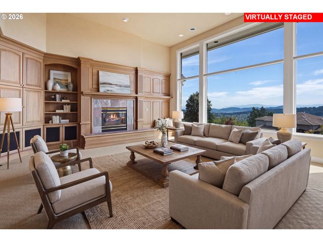 11719 Se SOLOMON Ct, Happy Valley, OR 97086