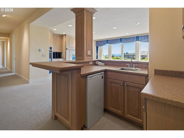 11719 Se SOLOMON Ct, Happy Valley, OR 97086