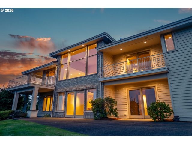11719 Se SOLOMON Ct, Happy Valley, OR 97086
