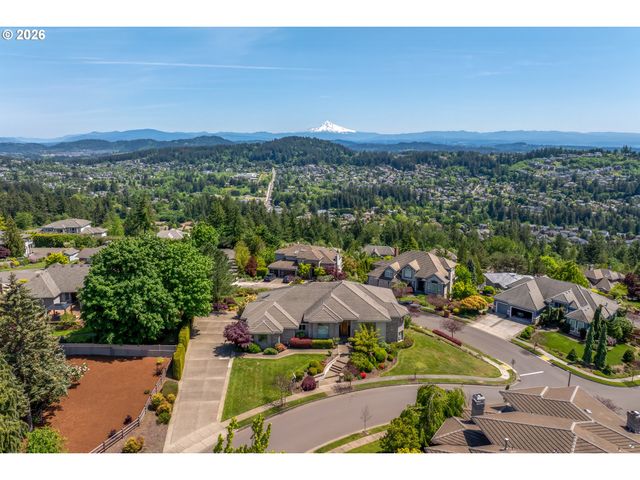 11719 Se SOLOMON Ct, Happy Valley, OR 97086