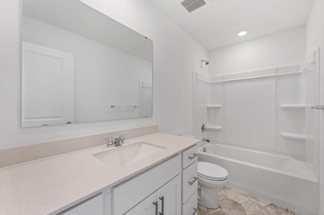 10514 Harbor Lane N, Maple Grove, MN 55369