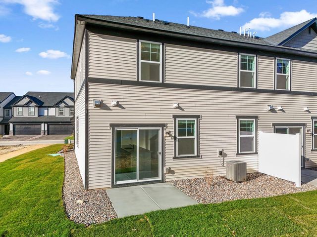 10514 Harbor Lane N, Maple Grove, MN 55369