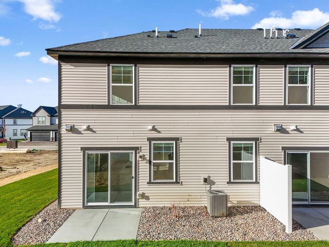 10514 Harbor Lane N, Maple Grove, MN 55369