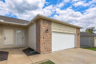 10514 E 45th Terrace, Kansas City, MO 64133