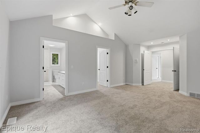 3040 Oak Moss Court, Fort Gratiot, MI 48059