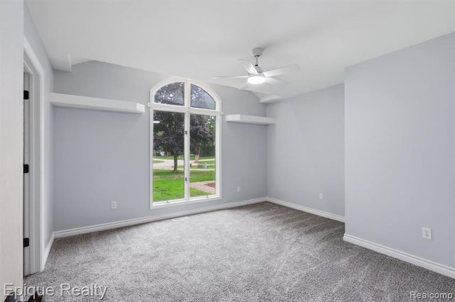 3040 Oak Moss Court, Fort Gratiot, MI 48059