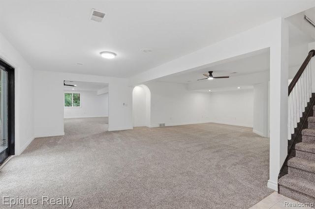 3040 Oak Moss Court, Fort Gratiot, MI 48059